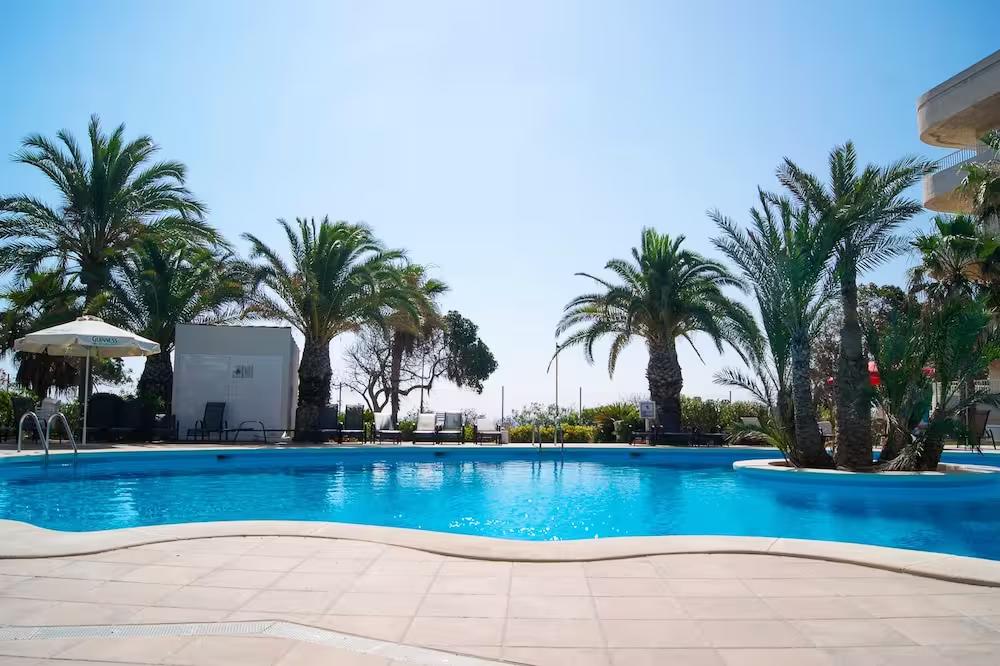 Palmera Beach