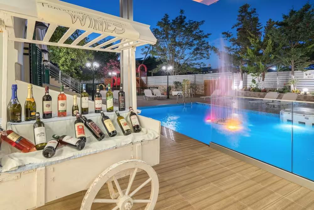 Denise Beach Hotel