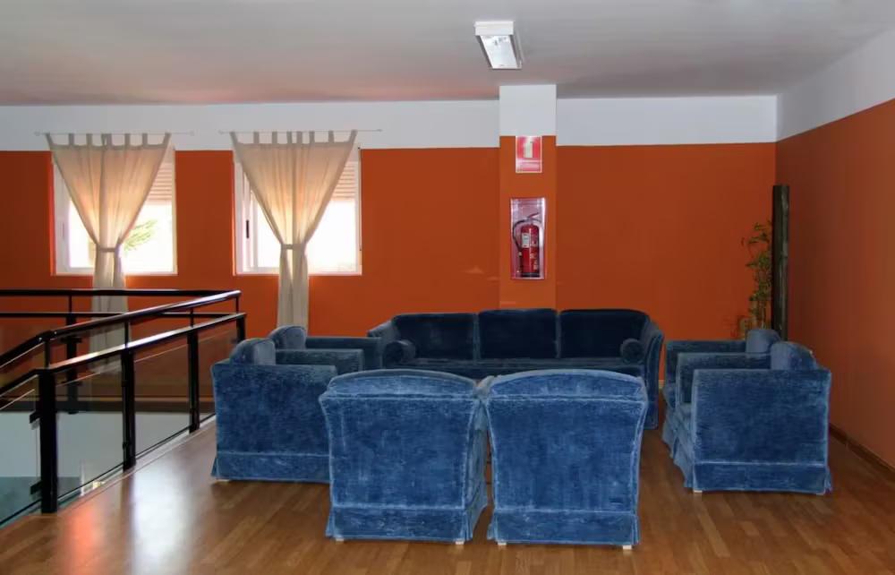 AHC Hoteles Low Cost Caceres