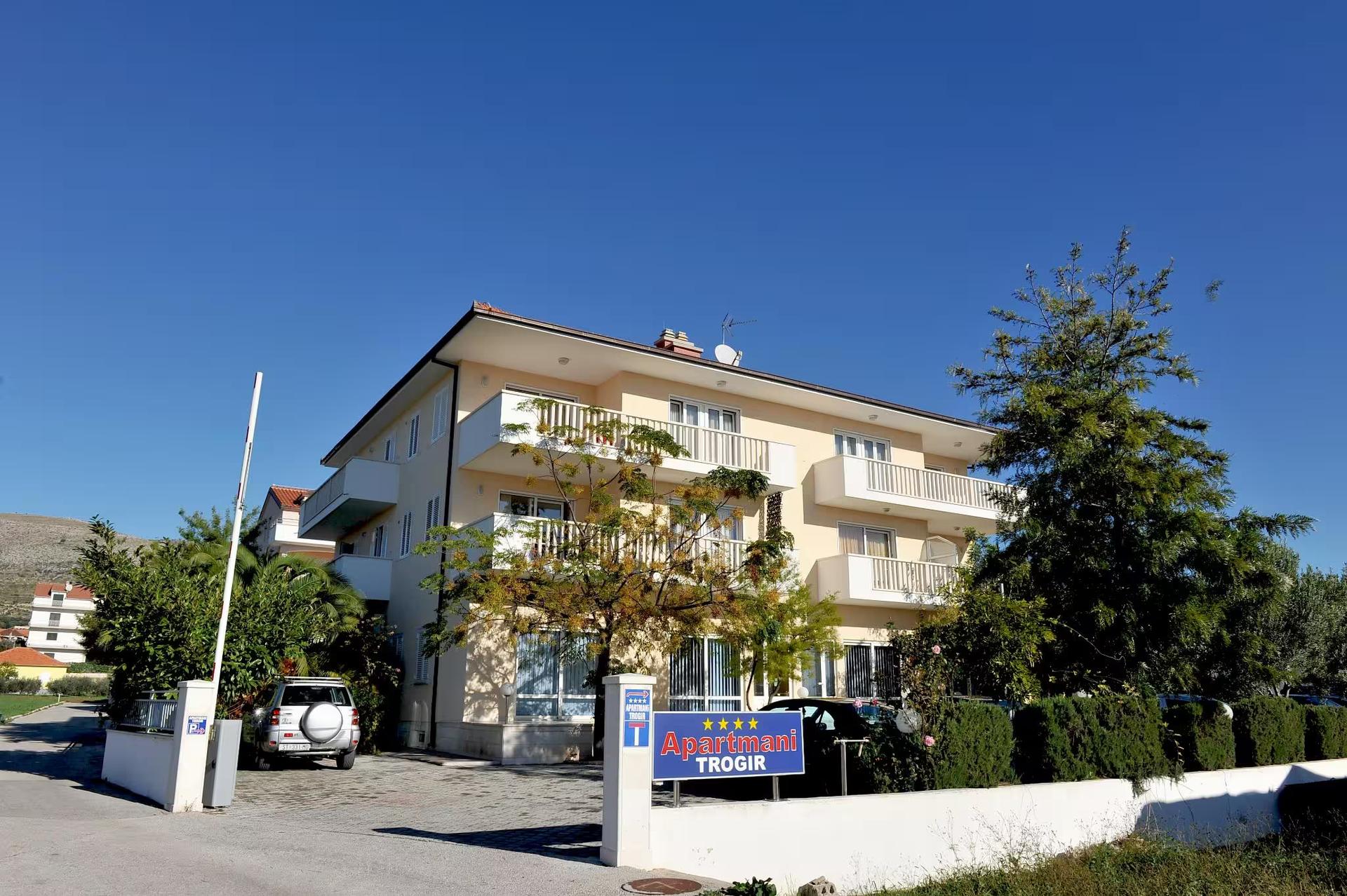 ApartmaniTrogir