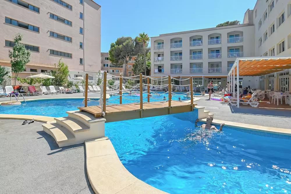 O7 Club Cala Ratjada