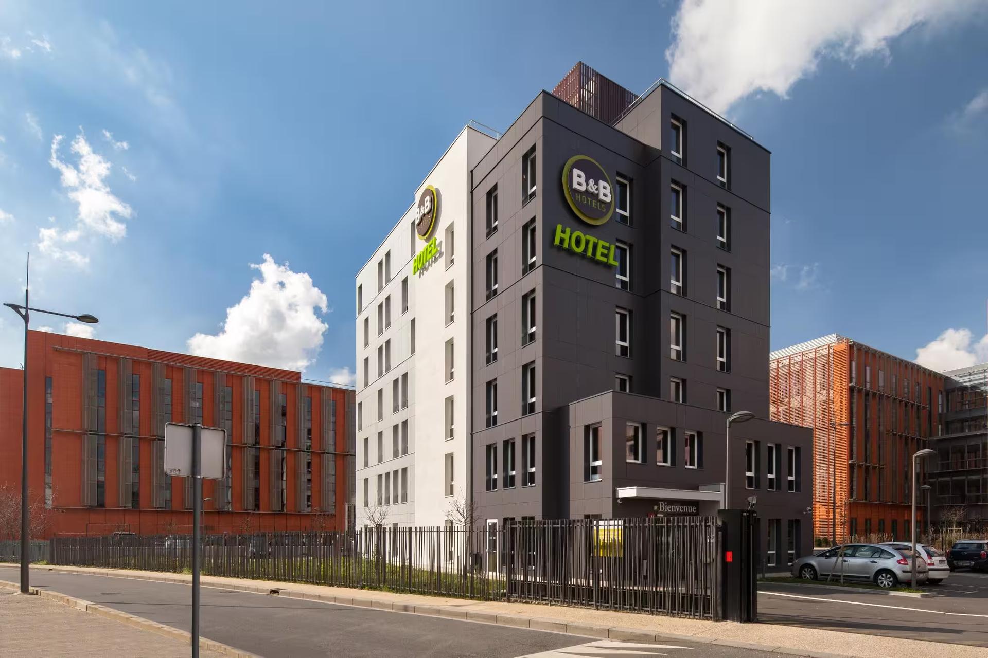 B&B HOTEL Orly Chevilly Marche International