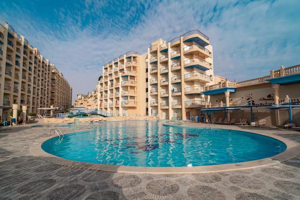 King Tut Aqua Park Beach Resort