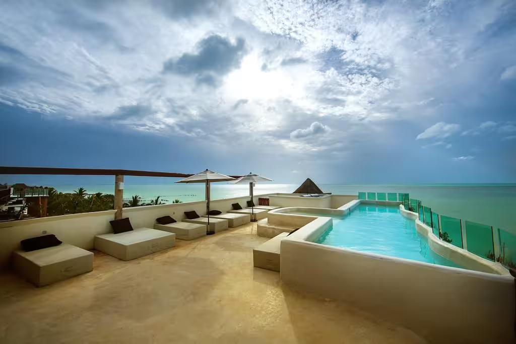 Spirit Holbox