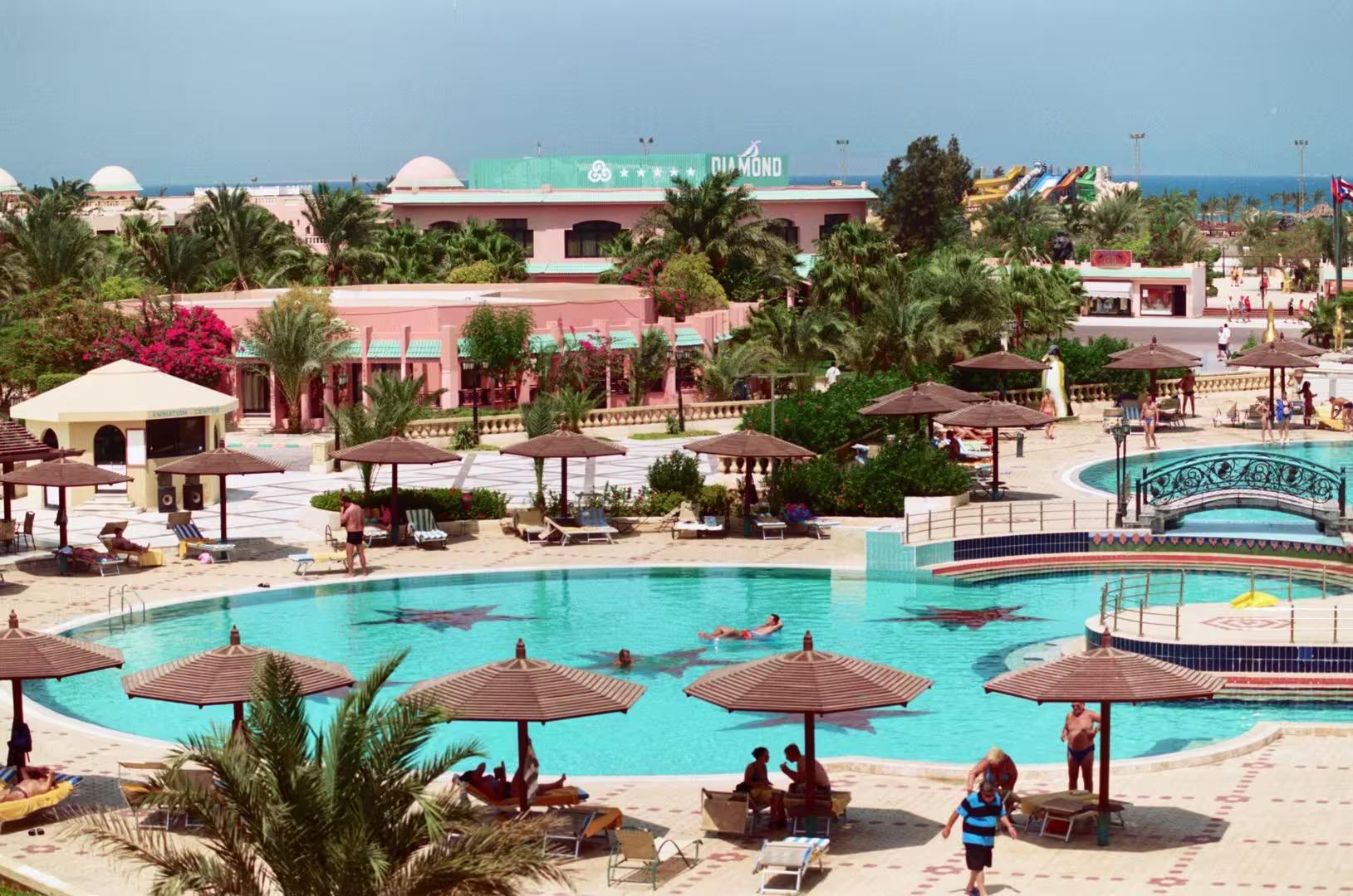 Diamond Beach Hotel