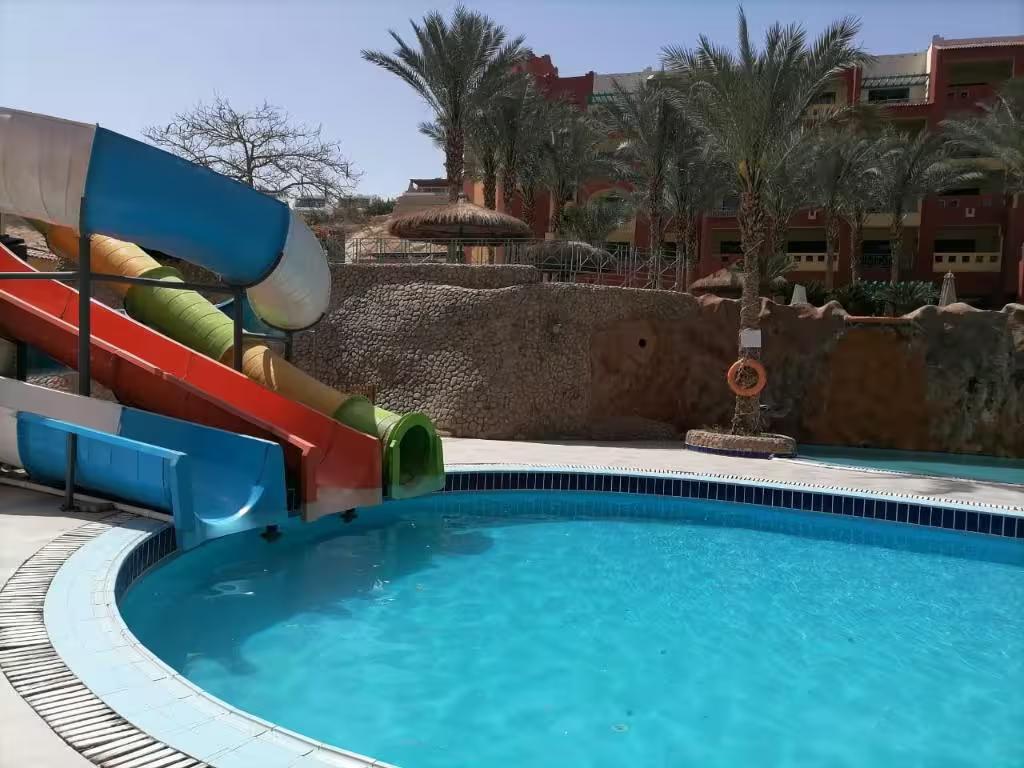Sun & Sea Hotel
