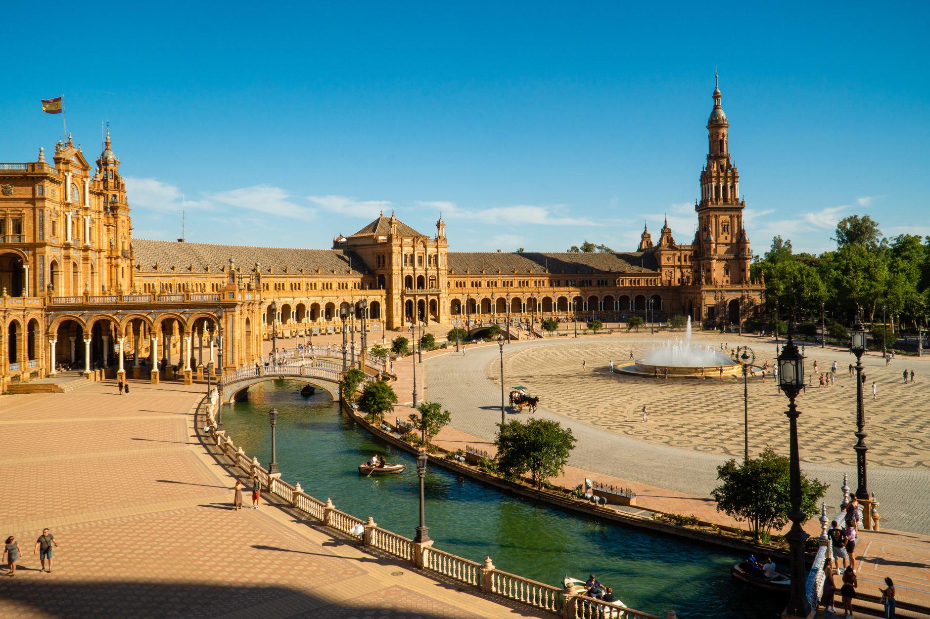Last Minute Holidays to Spain