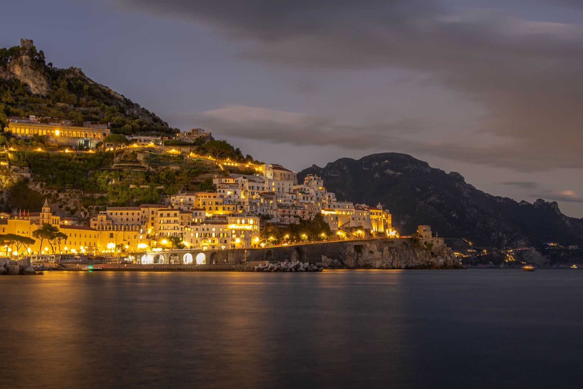 Amalfi Coast Holidays โ Italy
