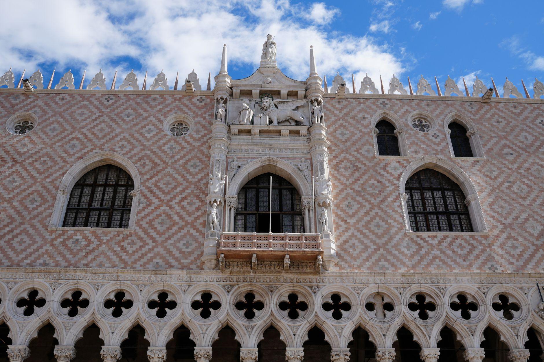 Cheap Solo Holidays to Italy